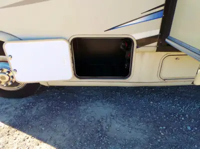 2018 Thor Motor Coach Vegas 25.4 photo 4