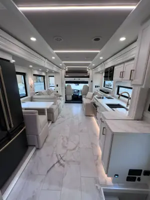 2027 Showhauler Adventure A4502 A4502 photo 16