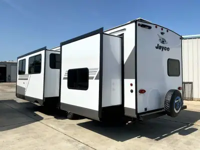 2027 Jayco Jay Flight SLX 321BDS photo 36