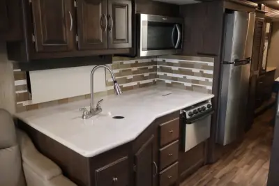 2019 Coachmen MIRADA 350DS photo 10