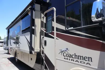 2019 Coachmen MIRADA 350DS photo 4