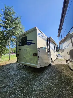 2018 Winnebago VISTA 29VE photo 4