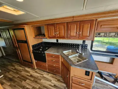 2018 Winnebago VISTA 29VE photo 9