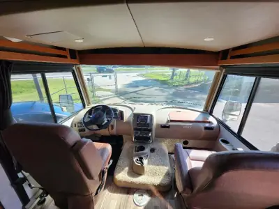2018 Winnebago VISTA 29VE photo 6