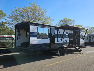 2026 Forest River Cherokee Grey Wolf 28RRT