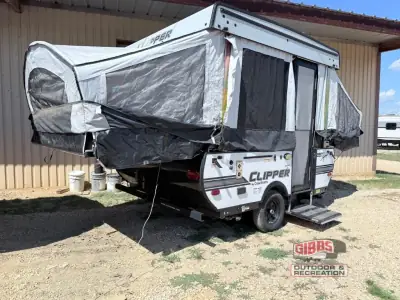2019 Coachmen Clipper Camping Trailers 106 Sport photo 4
