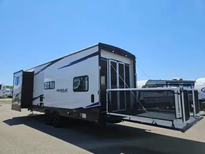 2026 Forest River Cherokee Rogue Armored 25L141 photo 10