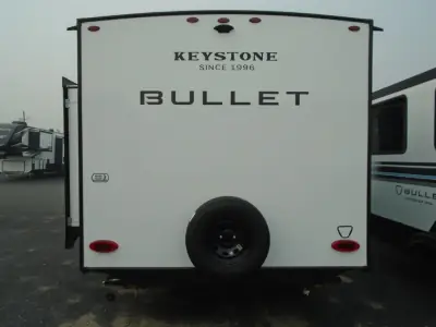 2026 Keystone Bullet Classic 18RBC photo 4