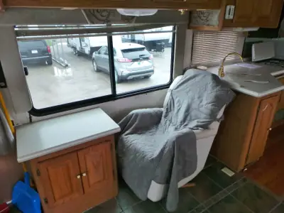 1997 Tiffin Motorhomes Allegro Bus 39 BUS WITH SLIDE photo 6