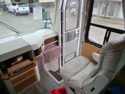 1997 Tiffin Motorhomes Allegro Bus 39 BUS WITH SLIDE photo 4