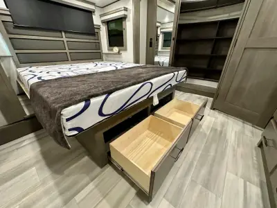 2024 Grand Design Solitude 390RK photo 42