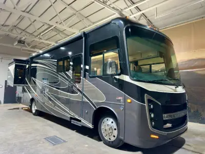 2021 Entegra Coach Vision XL 34B