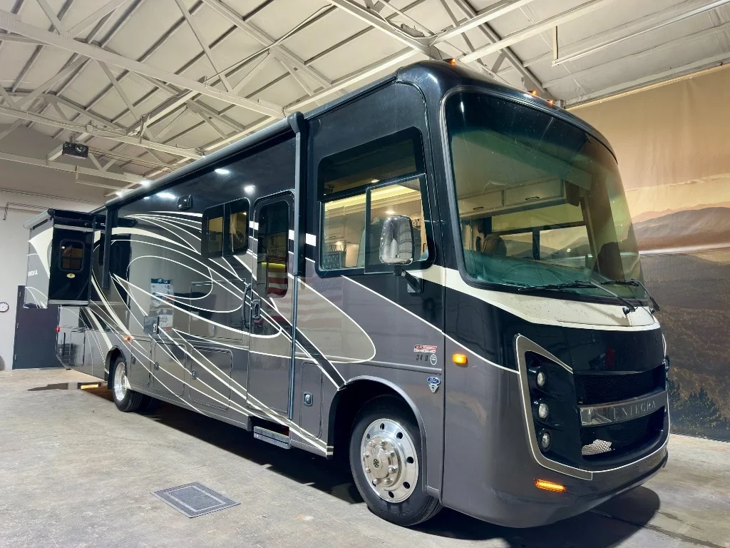 2021 Entegra Coach Vision XL 34B exterior