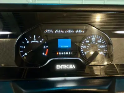 2021 Entegra Coach Vision XL 34B photo 7