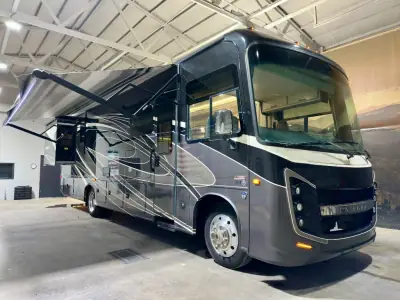 2021 Entegra Coach Vision XL 34B photo 33