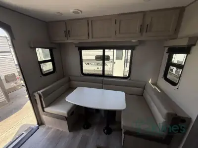 2026 Coachmen Catalina Summit Series 8 231MKS photo 6