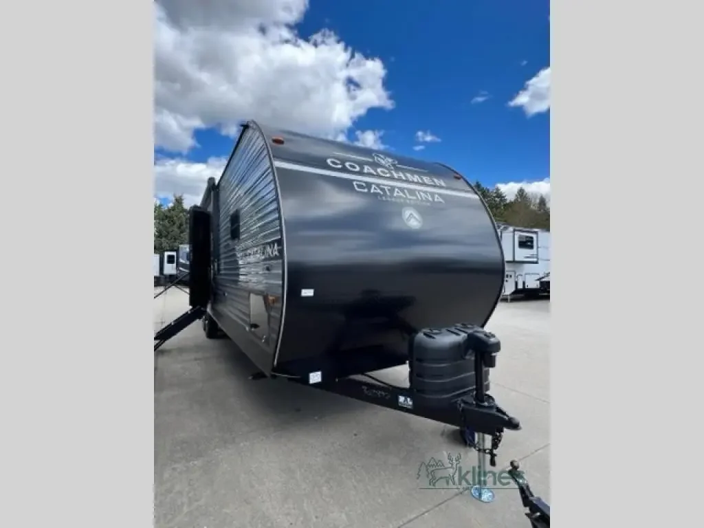 2026 Coachmen Catalina Legacy Edition 293TQBSCK exterior