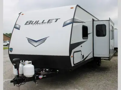 2022 Keystone Bullet Crossfire 2430BH
