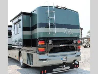 2003 American Coach AMERICAN COACH SELL PENDING TRADITION 40M photo 4