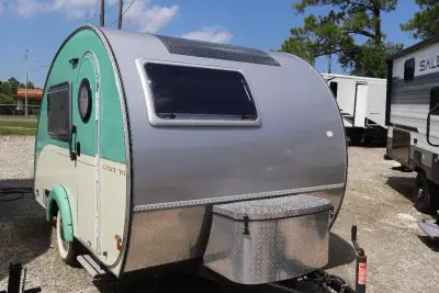 2024 Nucamp Classic Toy exterior