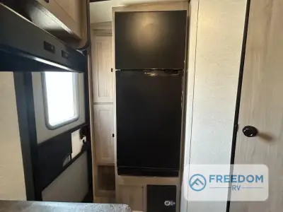 2023 Coachmen Northern Spirit Ultra Lite 1943RB photo 28