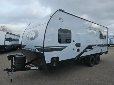 2026 Forest River Cherokee Grey Wolf 18RRBL photo 4