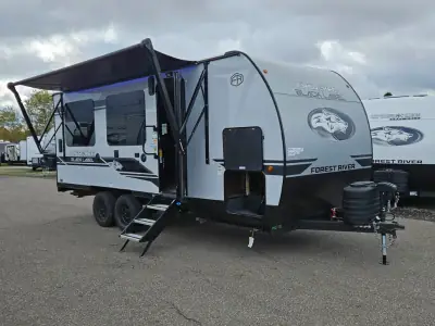 2026 Forest River Cherokee Grey Wolf 18RRBL photo 3