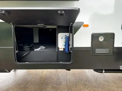 2027 K-Z RIDGEWAY 36MBL photo 40