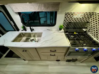 2025 Forest River Sunseeker LE 2850SLE Ford photo 15