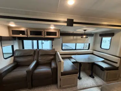 2022 Palomino PUMA 32MBDS photo 26