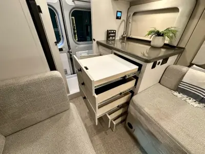 2025 Entegra Coach ARC 18C photo 19