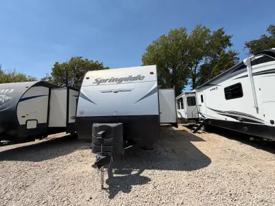 2019 Keystone SPRINGDALE 38FQ photo 3