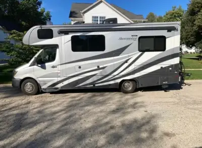 Used 2017 Forest River Sunseeker 2400WS