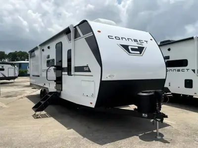 2027 K-Z Connect SE C281BHKSE photo 3
