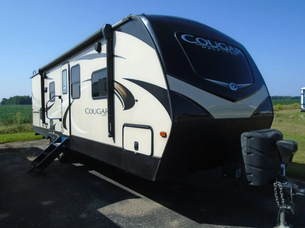 2019 Keystone Cougar Half-Ton Series 27RES exterior