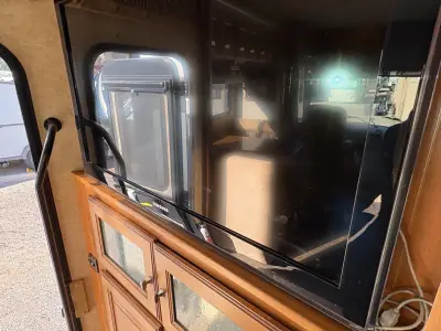 2012 Itasca SUNCRUISER 35P photo 18