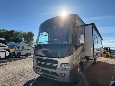 2012 Itasca SUNCRUISER 35P photo 4