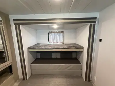 2023 Forest River Wildwood Platinum 31KQBTS photo 39