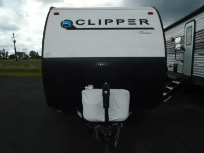 2021 Coachmen Clipper Ultra-Lite 17FQS photo 7