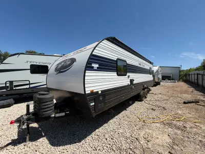 2023 Forest River CHEROKEE GREY WOLF 22RR photo 7