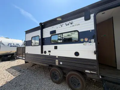 2023 Forest River CHEROKEE GREY WOLF 22RR photo 18