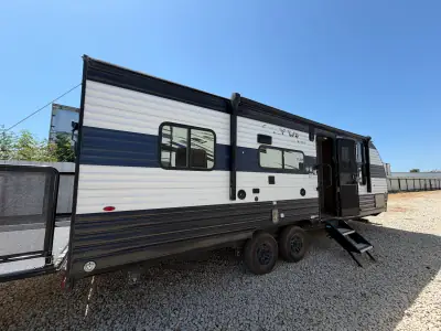 2023 Forest River CHEROKEE GREY WOLF 22RR photo 16