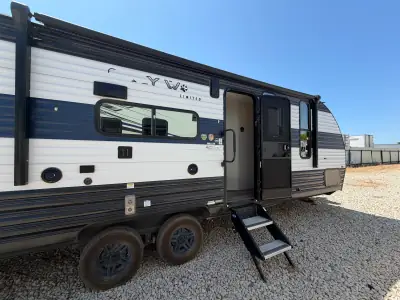 2023 Forest River CHEROKEE GREY WOLF 22RR photo 17