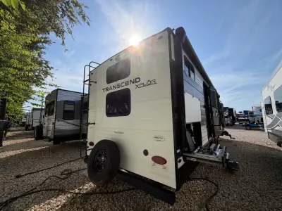 2022 Grand Design TRANSCEND XPLOR 321BH photo 10