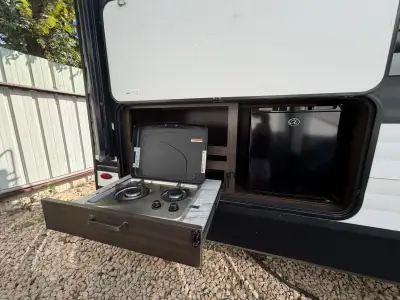 2022 Grand Design TRANSCEND XPLOR 321BH photo 13
