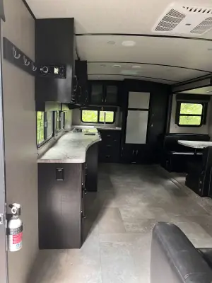 2019 Forest River GRAND DESIGN 2820T photo 5