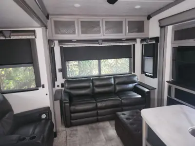 2020 Keystone Montana 3120RL photo 4