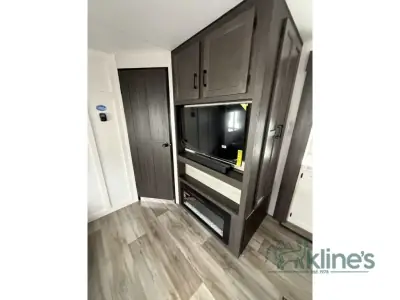 2026 Venture SportTrek ST327VIK photo 10