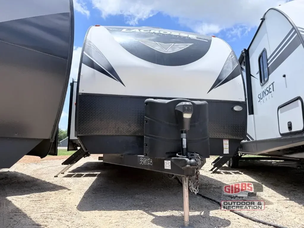 2020 Prime Time LaCrosse 3380IB exterior