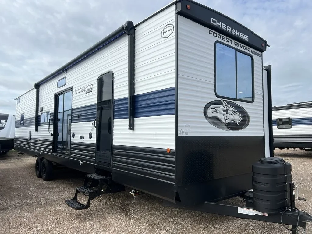 2027 Forest River Cherokee Timberwolf 39HBA exterior